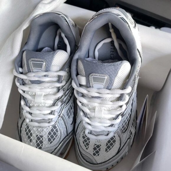 Bottega Veneta Orbit Sneakers - Picture 3 of 6